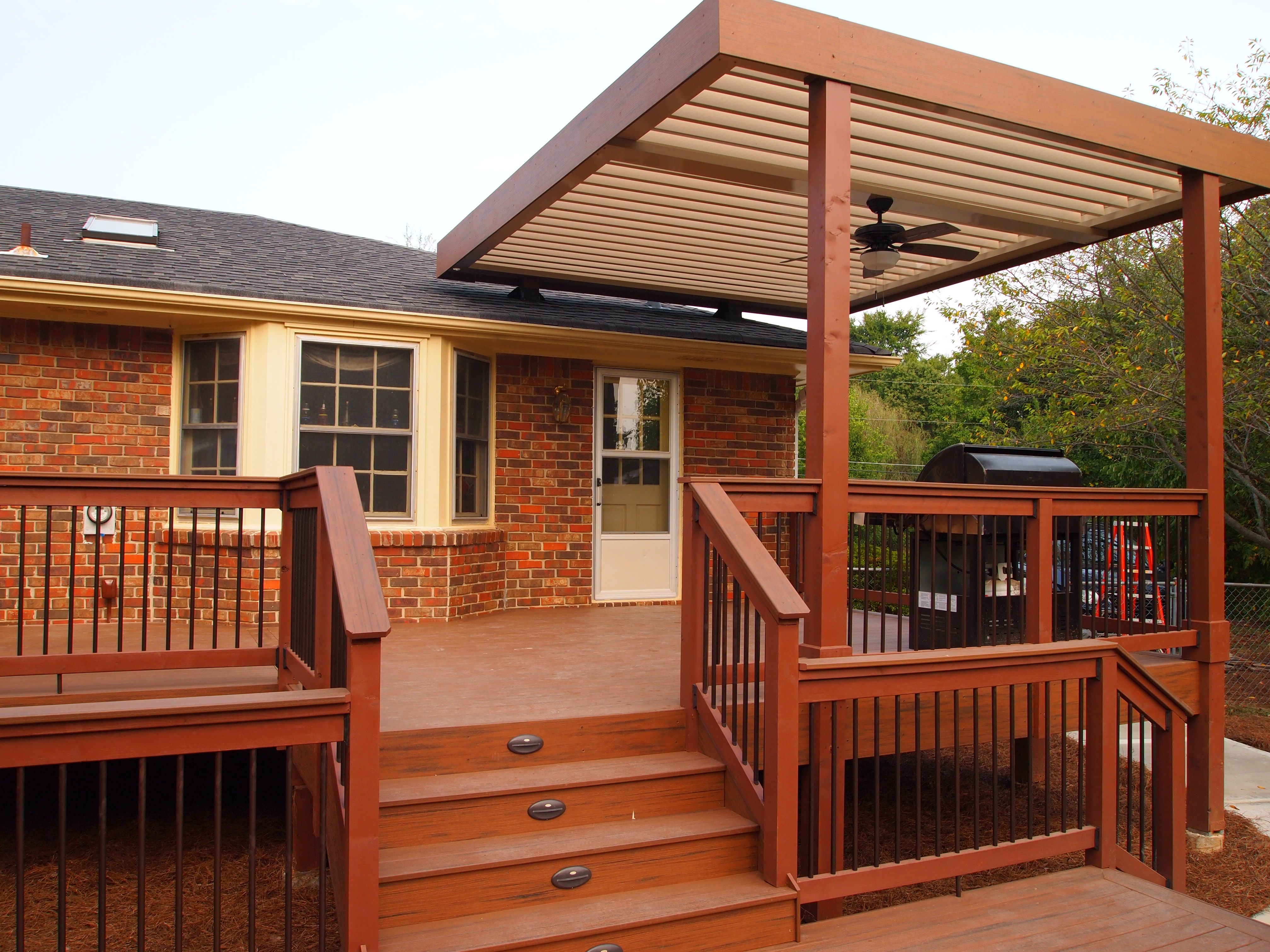 Deck adjustable patio cover